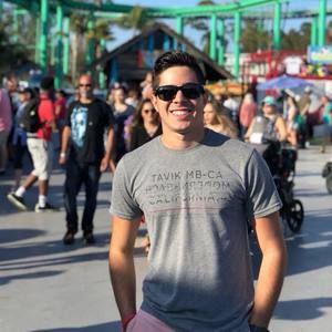 Meet your Posher, Eric andres